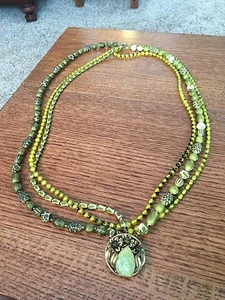 Vintage Selini 3 Strand Necklace Green & Yellow - Picture 1 of 5