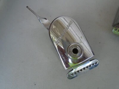 (1) VINTAGE SLINGERLAND #979 MARCHING SNARE ZOOMATIC STRAINER THROW OFF-PARTS - Image 1 of 4