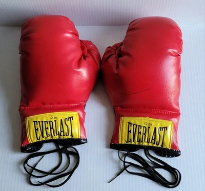 Guantes de Boxeo Everlast 12oz Rojo De Colección EE. UU. Pro Guantes Dorados Con Cordones Hechos en EE. UU. Foto 1 de 4