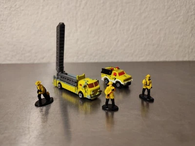 Micro Machines Galoob 1989 Fire Truck and Pickup Deluxe w/3 Fireman  - Image 1 of 4