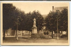 CP 02 Aisne - Notre-Dame de Liesse - Place Jeanne d'Arc - Picture 1 of 2