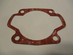 YAMAHA P95 P 95 JUNTA DE BASE DEL CILINDRO DEL MOTOR FUERABORDA DE 1960 615-11351 - Imagen 1 de 1