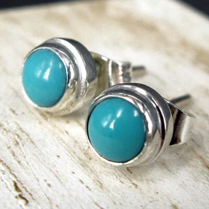 925 Sterling Silver Small Fine Natural Turquoise Earrings Studs Jewellery - Picture 1 of 3