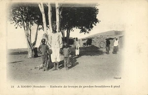 PC SUDAN A NIORO ENFANTS DE TROUPE DE GARDES FRONTIERES A PIED (b63110) - Bild 1 von 2