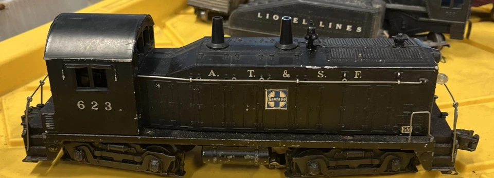 Lionel O Scale #623 Santa Fe Switcher - Image 1 of 4
