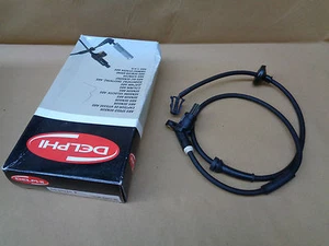NEW GENUINE DELPHI SS20029 REAR ABS SENSOR IBIZA POLO 6N0 927 807A (2) - Picture 1 of 3