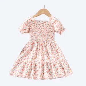 Toddler girl Summer Floral Smocked Dress - Picture 1 of 4
