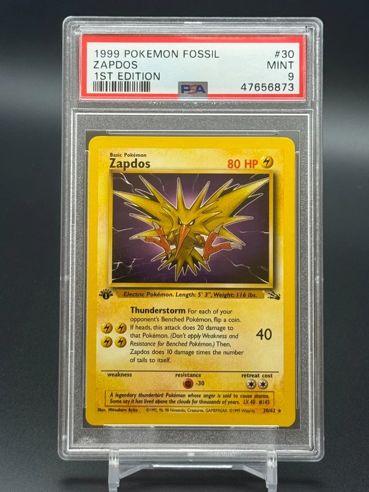 1999 Pokémon Fossil 1st Edition #30 ZAPDOS PSA 9 - Image 1 of 3