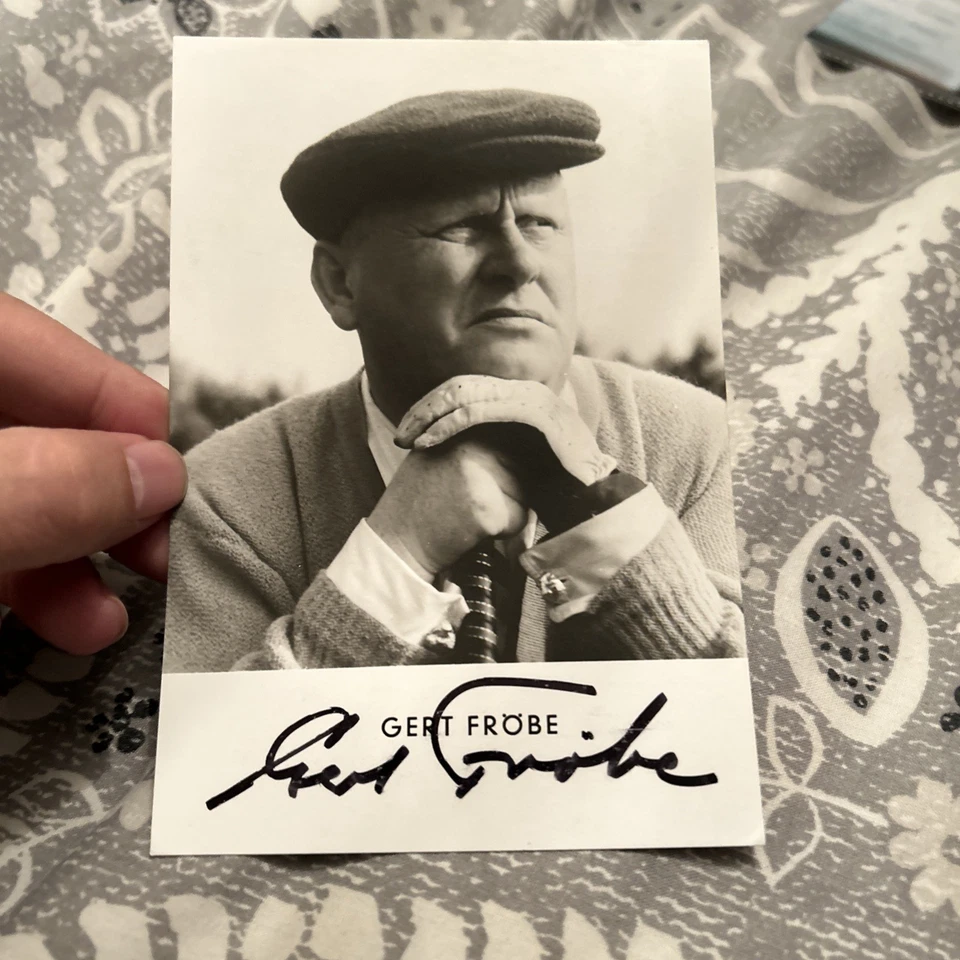 Gert Frobe James Bond Genuine Signed Authentic Autograph - postcard coa - Image 1 of 2