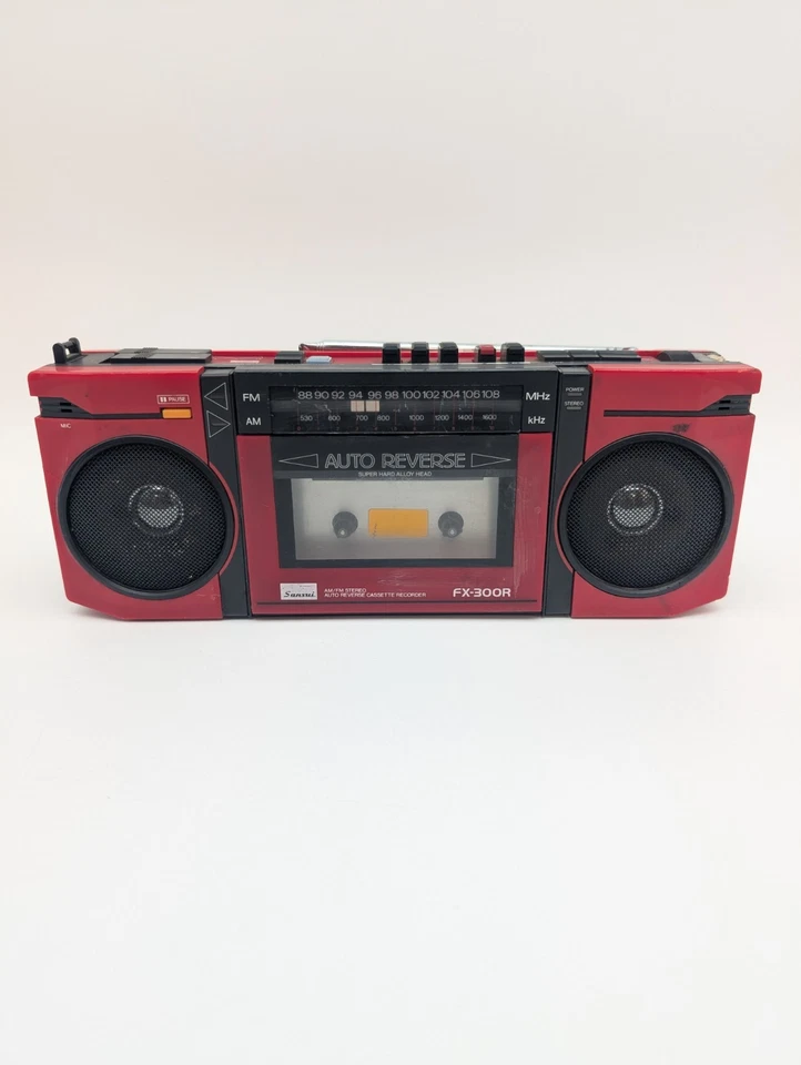 Mini Boombox Cassette Inverso Automático Estéreo AM/FM Rojo Sansui FX-300R De Colección Foto 1 de 4