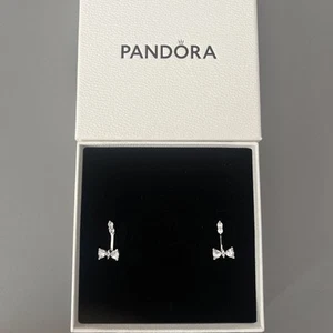 Pandora Sparkling Bow Drop Earrings New In Box - Picture 1 of 4