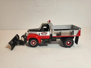 First Gear 1/34 B-model Mack Short Dump Truck W/ Plow Diecast - Picture 1 of 14