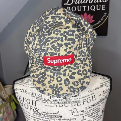 Подлинный камуфляжный лагерь Supreme леопард кепка красная коробка логотип FW23 - Изображение 1 из 3