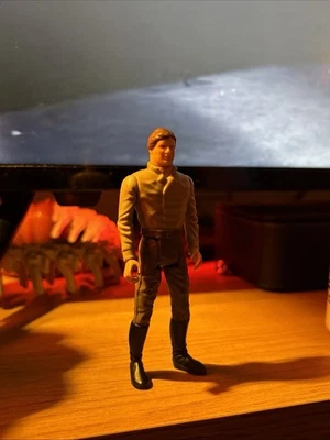 Figura de colección 1985 Star Wars últimos 17 Han Solo en carbonita Foto 1 de 4