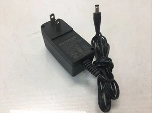 NetGear 12V 1A AC DC Adapter 332-10922-01 007-1LF AD2071F10 Power Supply - Picture 1 of 3