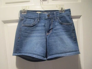 Old Navy The Sweetheart Jean Shorts Womens Sz 0 Blue Casual - Picture 1 of 3
