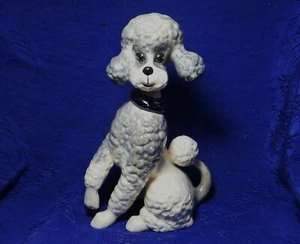 Estatuilla de caniche de cerámica - Imagen 1 de 5