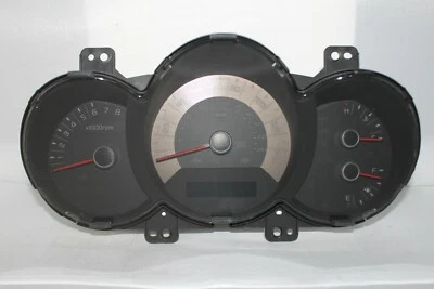 Cuadro de instrumentos velocímetro panel de instrumentos Kia Soul 2010 2011 31.890 millas Foto 1 de 4