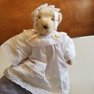 Muffy Vanderbear Vtg Plush North American Bear Co White Christening Gown & Cap - Picture 1 of 13