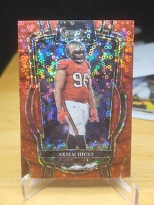 2022 SELECT No Huddle #208 AKIEM HICKS CLUB LEVEL RED Disco PRIZM /49 - Picture 1 of 2