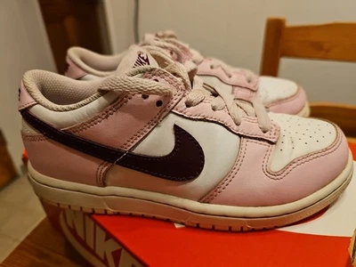 Nike Dunk Zapatos Bajos Niños 1Y Rosa Espuma Remolacha Oscura Blanco CW1588 601 Foto 1 de 4