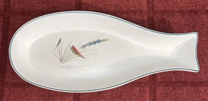 Denby Stoneware Greenwheat Fish Serving Dish 23.5cm x 15cm - Picture 1 of 8
