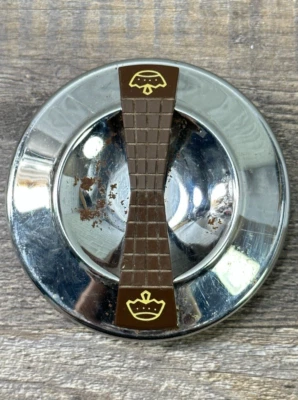 Aspirador de pó vintage filtro Queen D31X tampa de motor cromada - Imagem 1 de 2