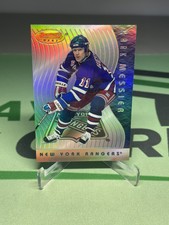 1995-96 Bowman's Best Refractor Mark Messier #BB6 - New York Rangers