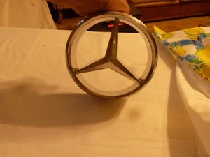Mercedes W107  Hood Chrome( METAL) Grille Star  - Picture 1 of 8