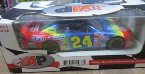1999 Action Jeff Gordon Dupont 1/24 RACING CAR IN THE BOX - Bild 1 von 7