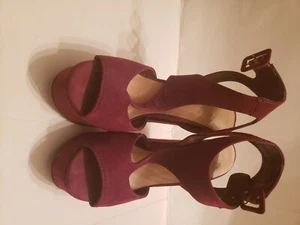  bamboo Womens size 7 burgundy buckle at ankles sandals high heels platform pump - Picture 1 of 4
