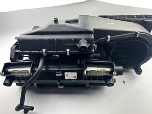 BMW Z4 E85 E86 2006-09 INTERIOR HEATER CLIMATE MATRIX BOX UNIT ASSEMBELY 6915197 - Picture 1 of 2