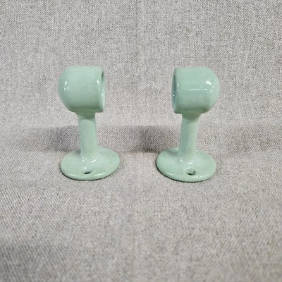 Soportes de poste de varilla verde porcelana hierro fundido vintage Foto 1 de 4