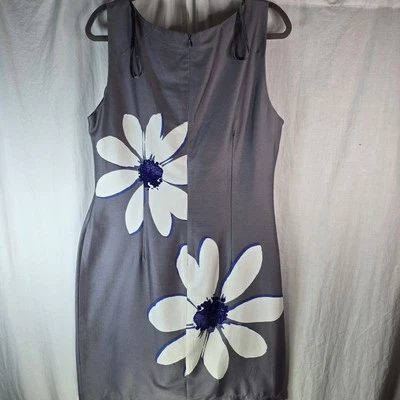 Vestido Studio I para mujer sin mangas talla 16 en violeta con flores Foto 1 de 4