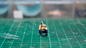 Kepopic Miniature Figure Scale 1/64 For Diecast - Picture 1 of 3
