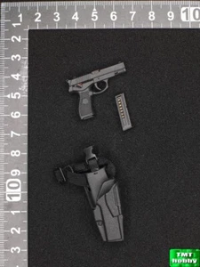 Juego de banderas escala 1:6 73049 End War Ghost Battlefield ZIMO - Pistola con funda - Imagen 1 de 2
