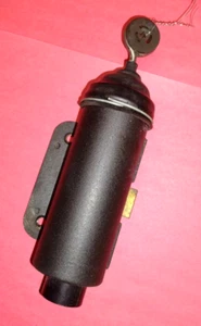 1971-75 GM Convertible PASSENGER RH Door Power Lock Actuator - Works Great! - Picture 1 of 11