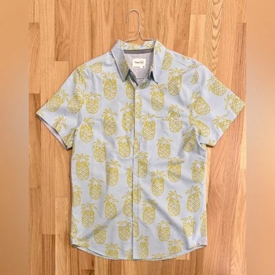 Sovereign Code Short Sleeve Button Up, Light Blue w/Yellow Green Pineapples, XL - Image 1 of 4