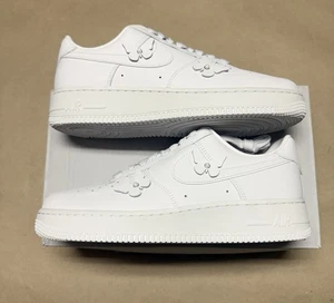 Talla 10.5 - Nike Air Force 1 Low Butterfly W - Imagen 1 de 6