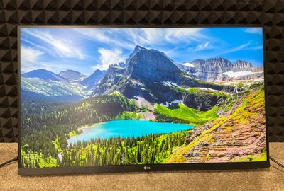 LG 32" Ergo USB-C LED LCD Monitor QHD 32QP880-B ✅ ❤️️ ✅ ❤️️ ✅ ❤️️ ✅ ❤️️ - Image 1 of 4