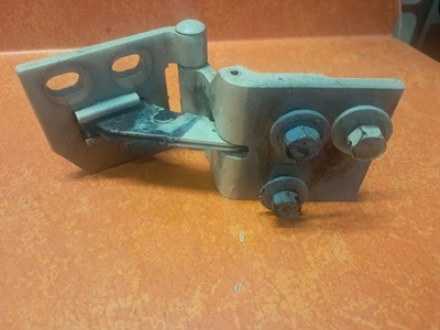 1971-1996 Chevrolet GMC G10 G20 G30 Van Front Driver LH Lower Door Hinge - Image 1 of 4