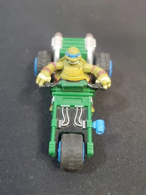 SMALL CARRERRA TEENAGE MUTANT NINJA TURTLE 6V ELECTRIC MOTORCYCLE. - Image 1 of 4