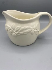Pfaltzgraf Royal Oak Gravy Boat Rare Piece From Retired Set. - Picture 1 of 11