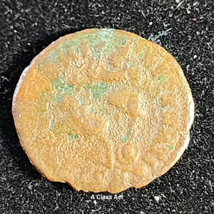Unknown Ancient Coin. T5923 - Picture 1 of 4