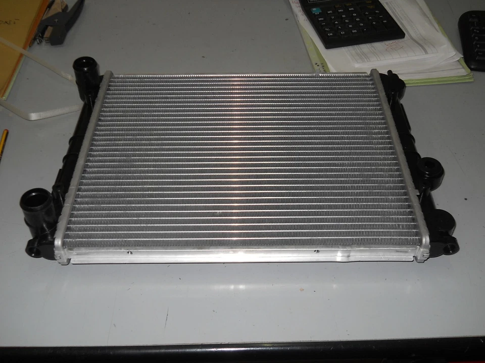 RADIATORE MOTORE LIGIER JS 5O Ligier Ixo Nova M 8 - Immagine 1 di 1