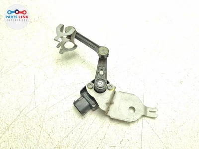 2016-21 MERCEDES C63 AMG FRONT LEFT LEVEL HEIGHT HEADLIGHT SENSOR PLUG SET W205 - Image 1 of 4