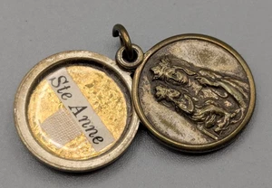 Catholic Vintage Ste Anne Relic Sliding Religious Medal - Picture 1 of 7