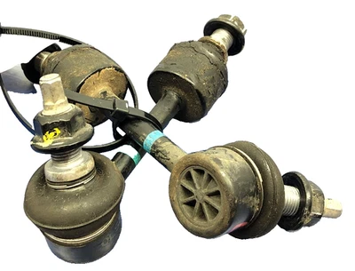 2016-2020 HYUNDAI TUCSON OEM CONJUNTO DE LINKS DE BARRA TRASEIRA DIREITA E ESQUERDA (2) 55540-D3000 - Imagem 1 de 4