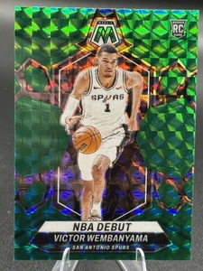 Victor Wembanyama 2023-24 Mosaic Green Prizm NBA Debutto #257 Spurs RC - Foto 1 di 2