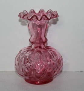 Vintage Pink Ruffled Edge Glass Vase 4 1/2" Tall - Picture 1 of 3